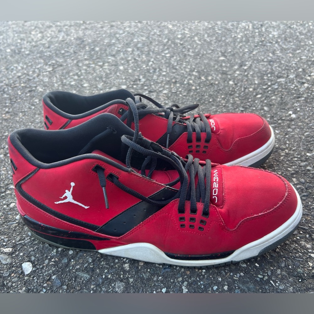 Red Jordan’s size 13 mens